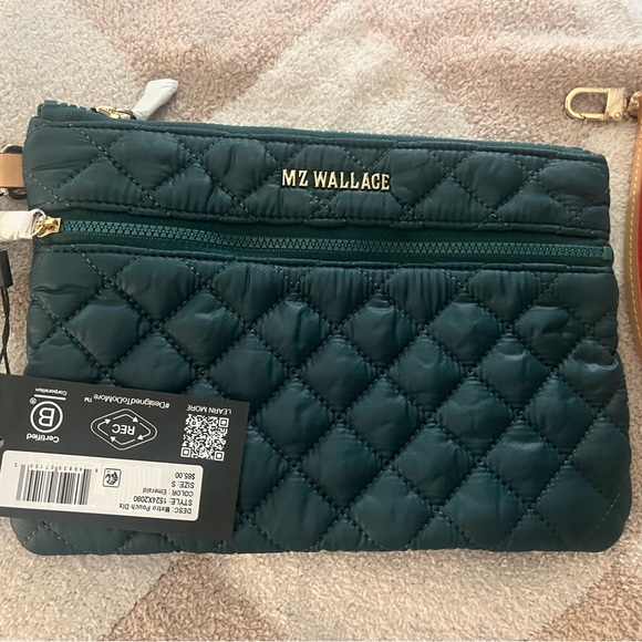 MZ Wallace Dark Green Quilted Metro Deluxe Wristlet BNWT - Picture 2 of 3
